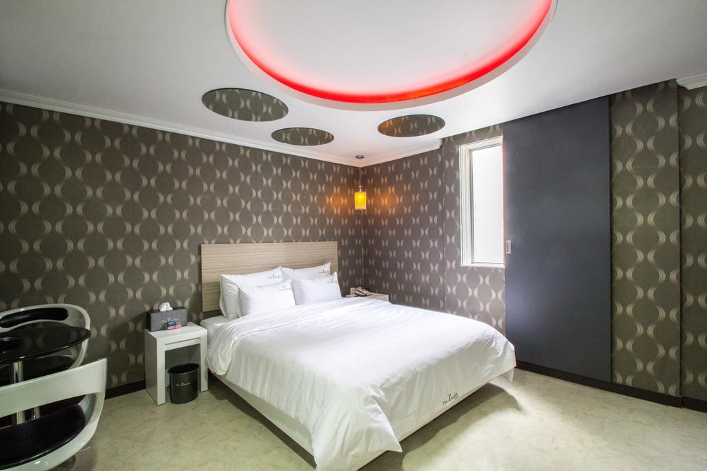 The Zenith Hotel Пусан Номер фото